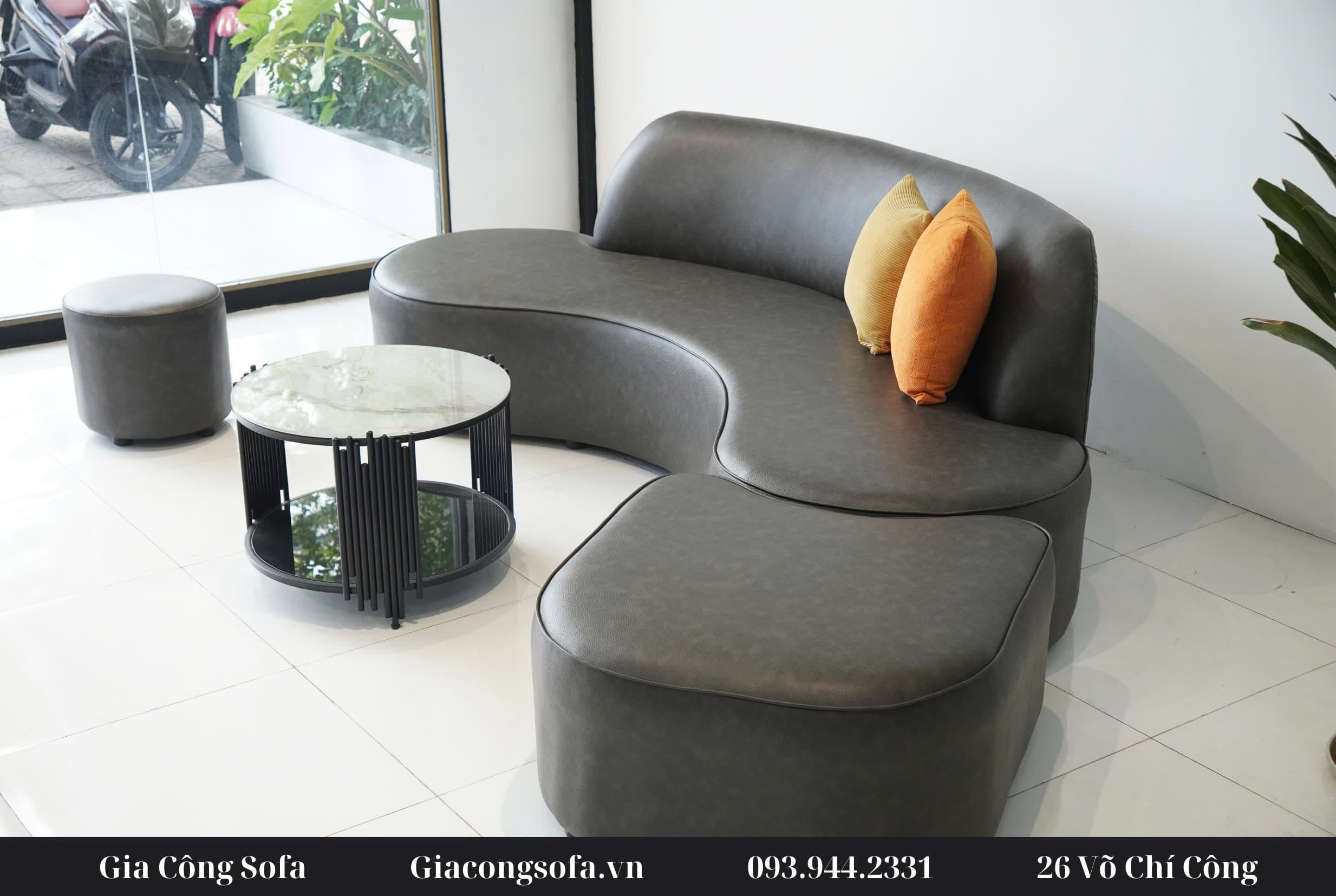 Sofa 14